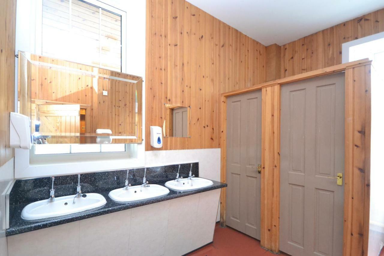 Blackwater Glamping Pods Kinlochleven Bagian luar foto